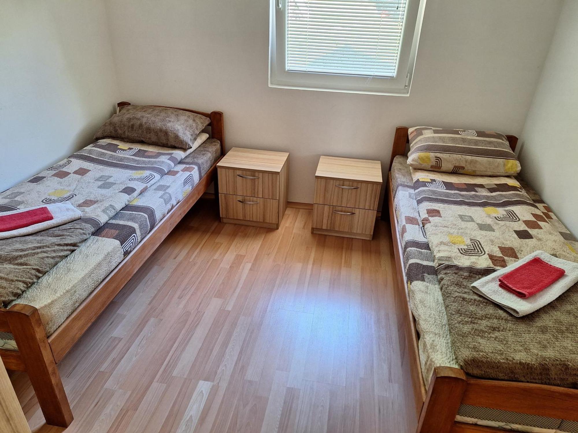 Apartman Ognjenovic Apartment Pluzine Bagian luar foto